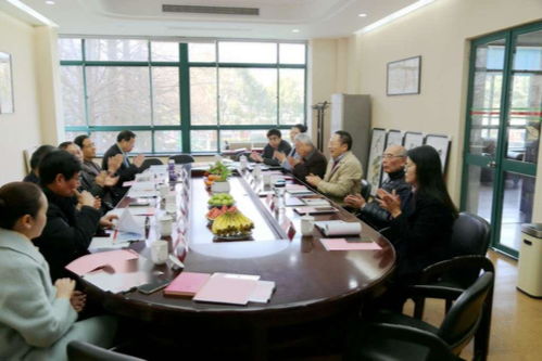 上海市教育決策咨詢委員會的技術(shù)服務(wù)支持體系